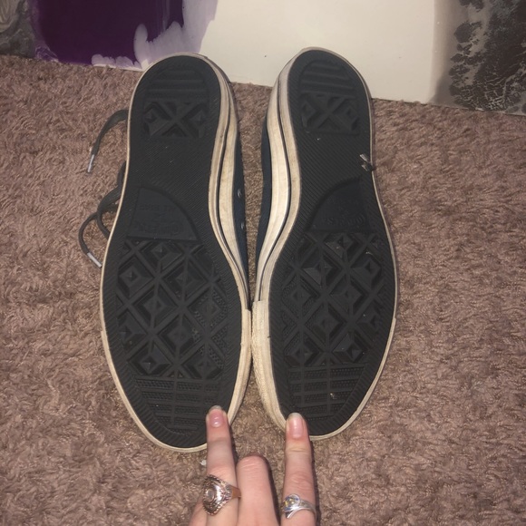 blue converse - Picture 3 of 3